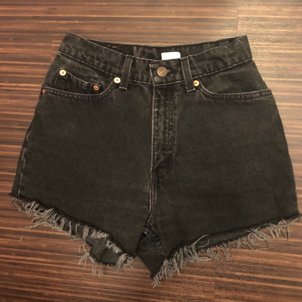 Vintage high waisted Levi shorts